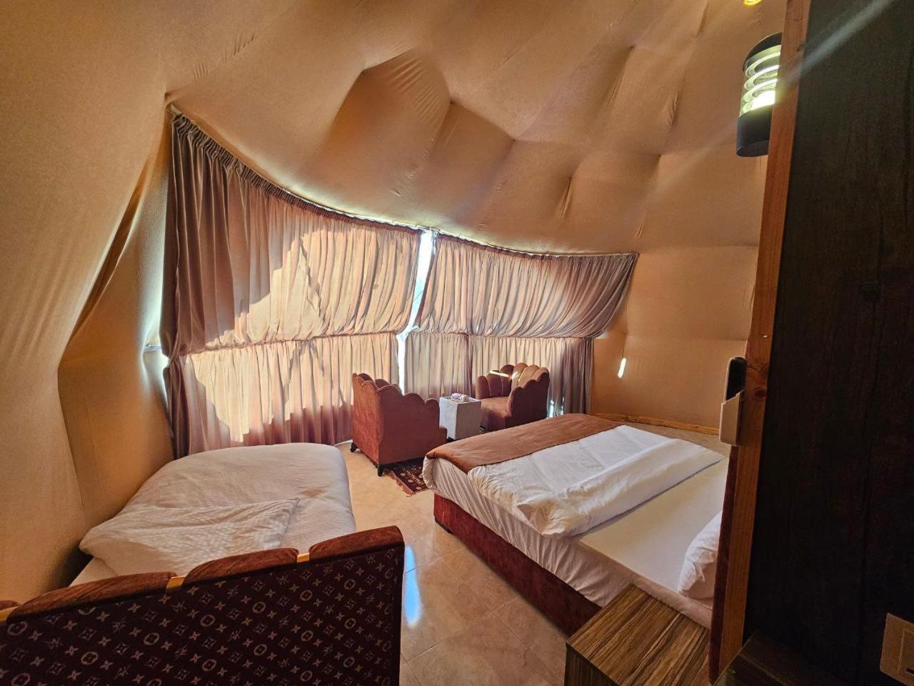 Wadi Rum Oscar Camp מראה חיצוני תמונה