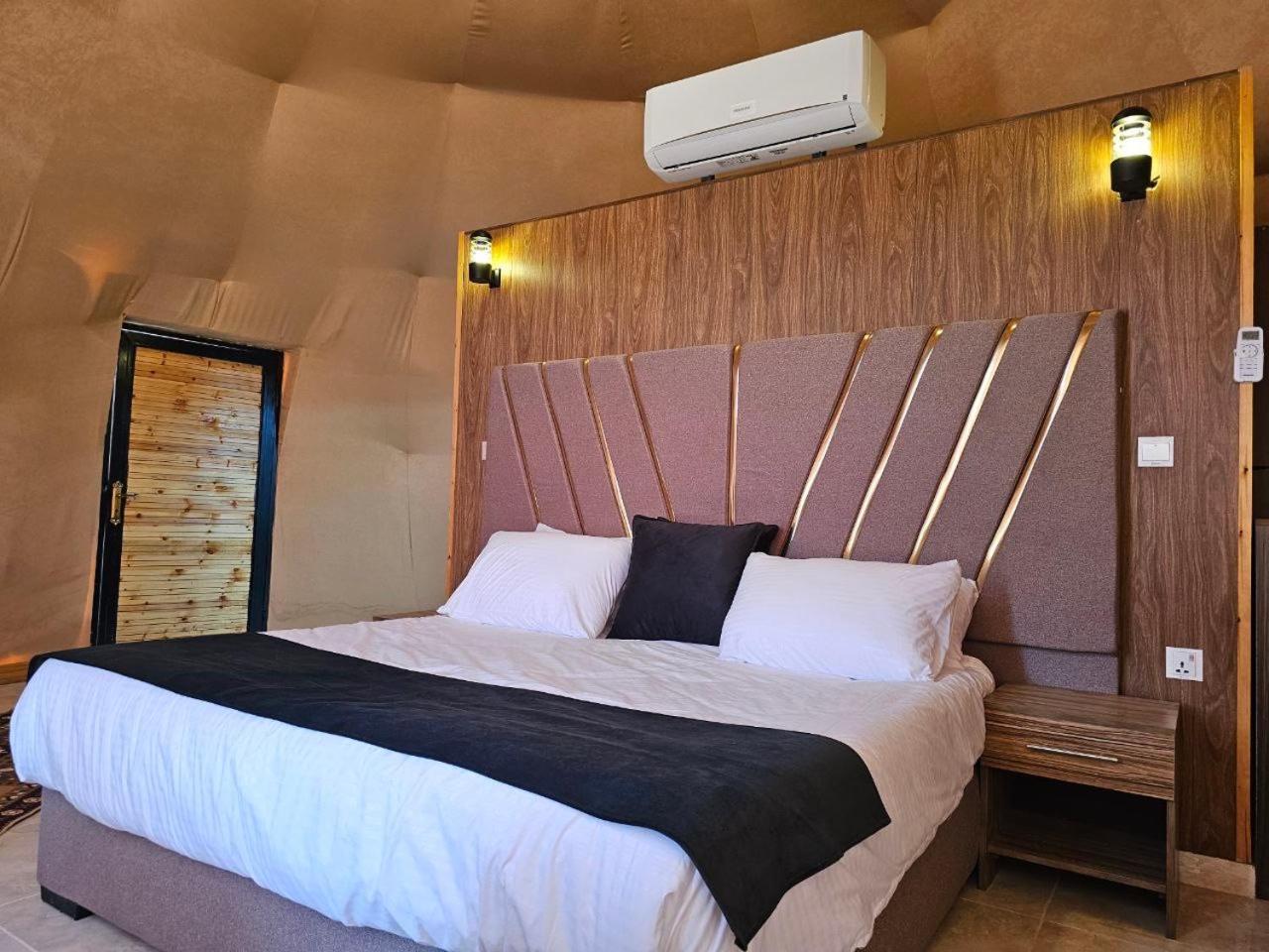 Wadi Rum Oscar Camp מראה חיצוני תמונה