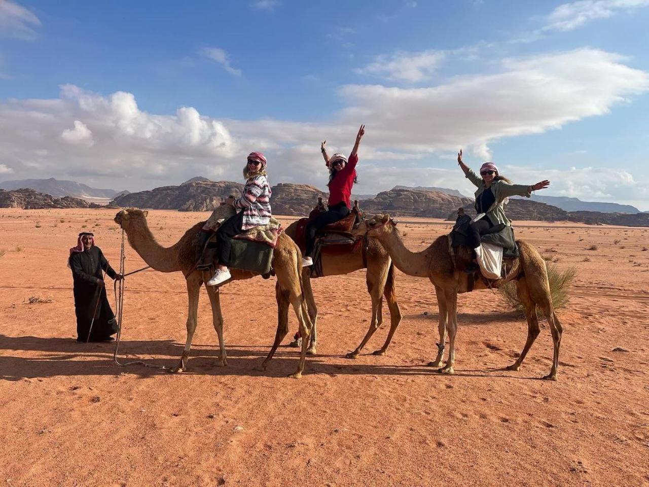 Wadi Rum Oscar Camp מראה חיצוני תמונה
