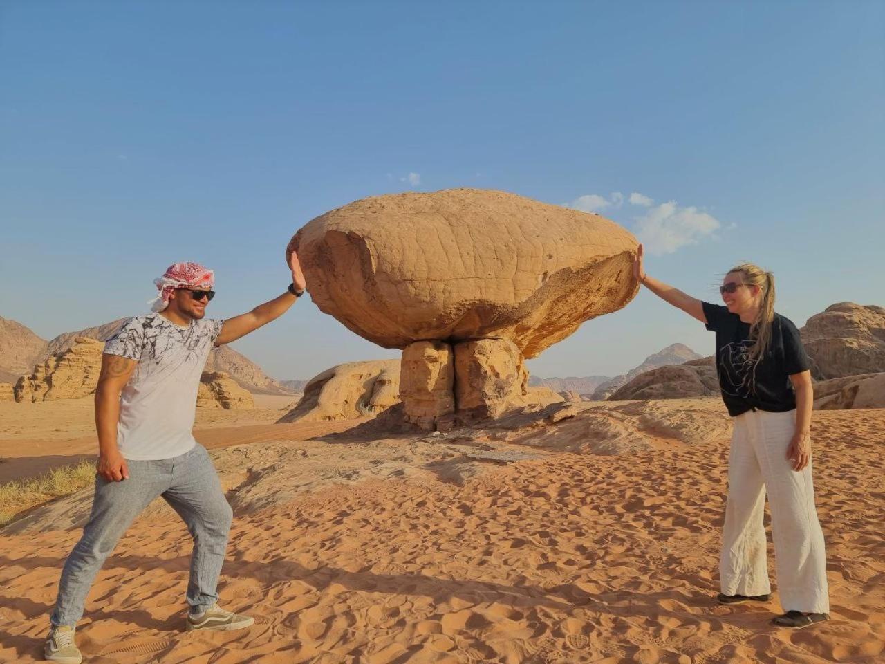 Wadi Rum Oscar Camp מראה חיצוני תמונה