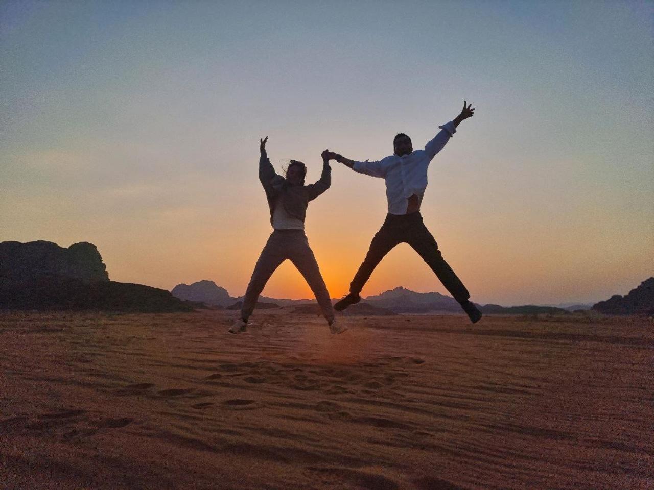 Wadi Rum Oscar Camp מראה חיצוני תמונה